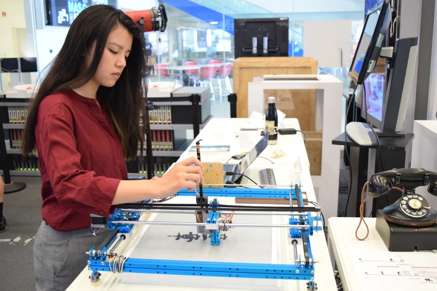 ColloGraphy: An Accessible, Three-Axis Plotter for Enhancing Calligraphy Learning